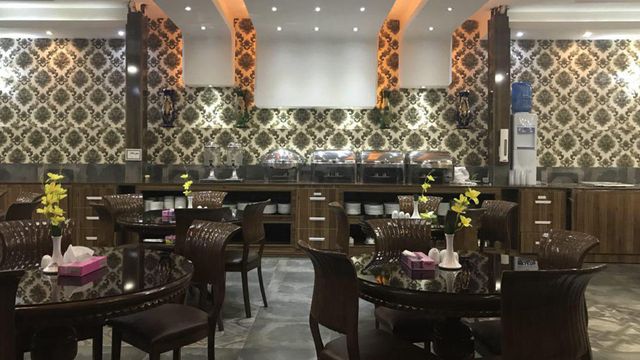 هتل آپارتمان رازی